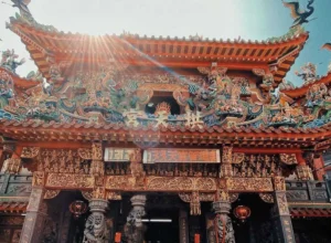 白沙屯拱天宮
