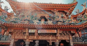白沙屯拱天宮